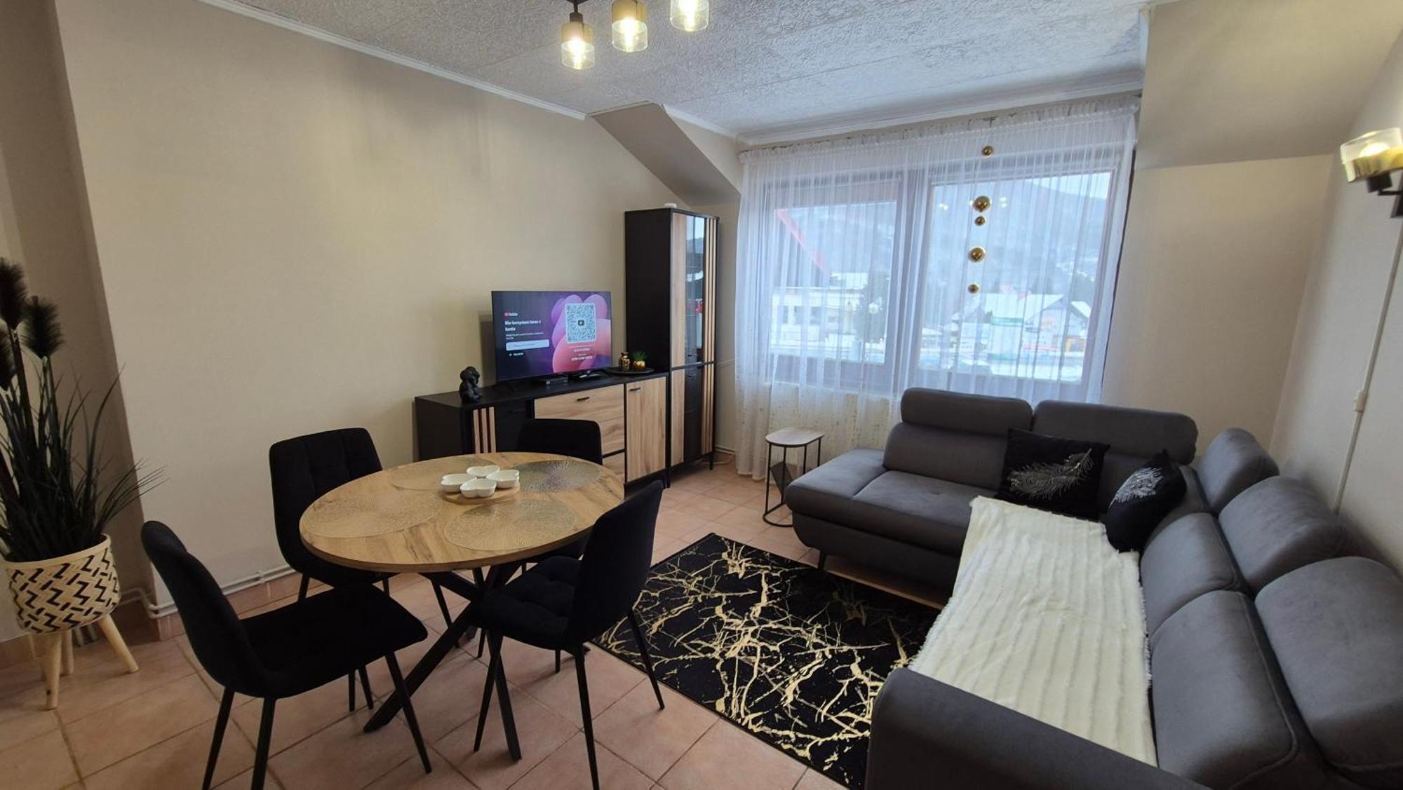 Апартаменты Apartament W Centrum Мендзыбродзе-Бяльске Экстерьер фото